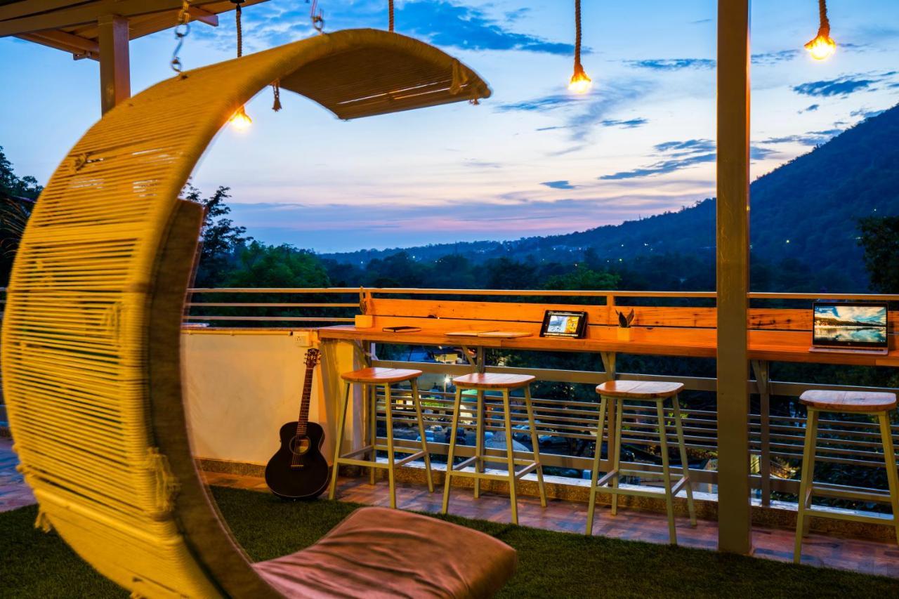 Zostel Rishikesh, Laxman Jhula Hostel Eksteriør bilde