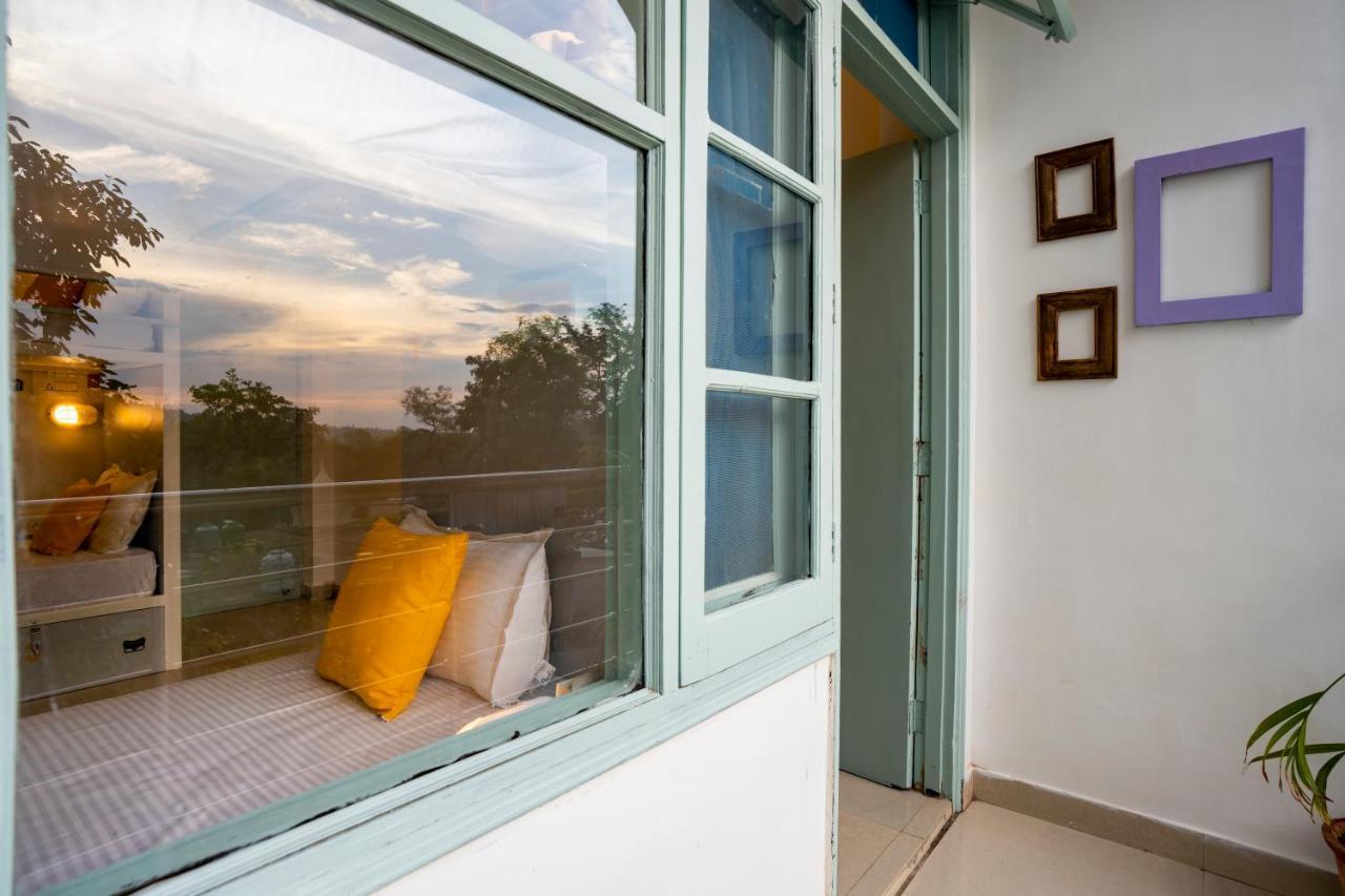 Zostel Rishikesh, Laxman Jhula Hostel Eksteriør bilde