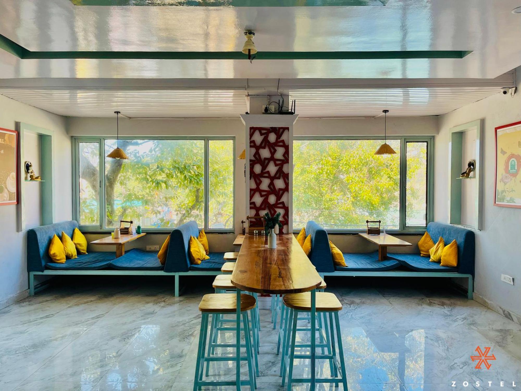 Zostel Rishikesh, Laxman Jhula Hostel Eksteriør bilde