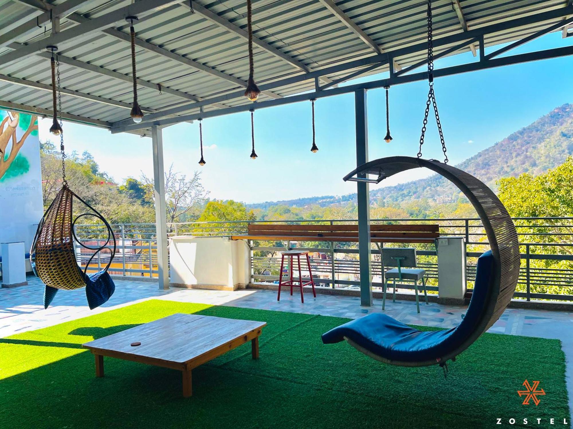 Zostel Rishikesh, Laxman Jhula Hostel Eksteriør bilde